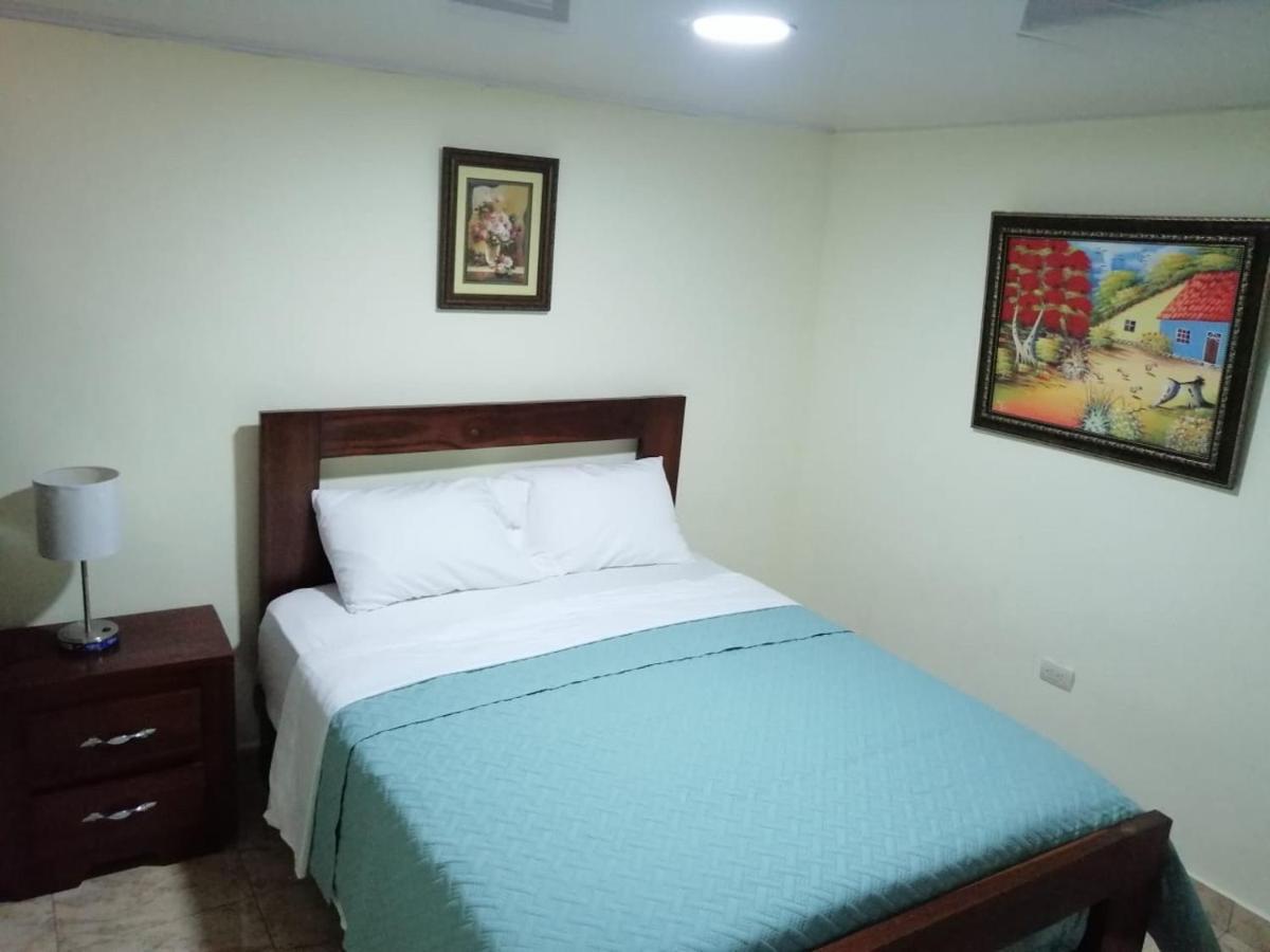 Hotel Anedi Консепсион де ла Вега Екстериор снимка
