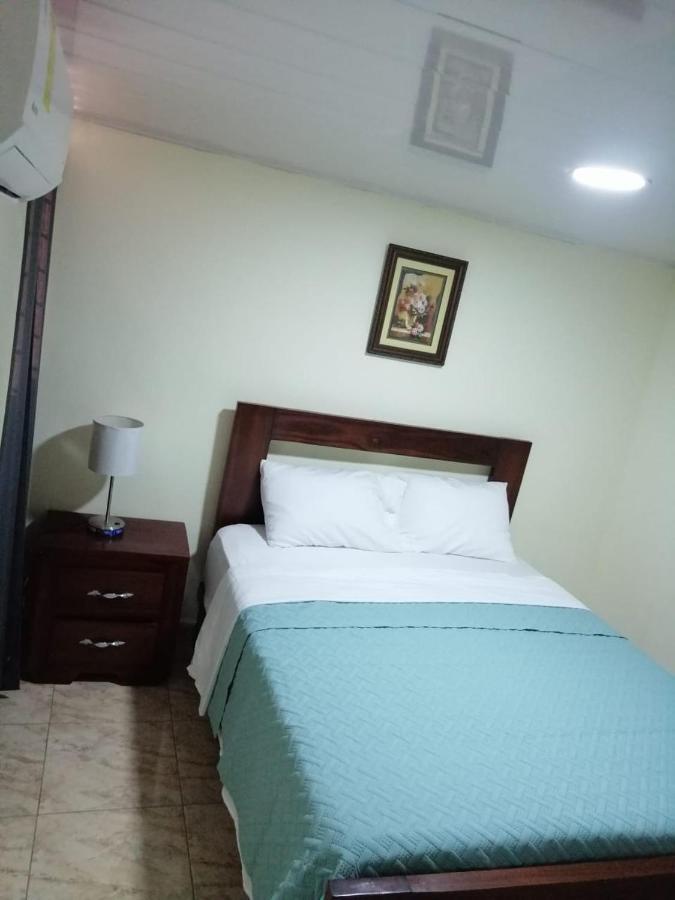 Hotel Anedi Консепсион де ла Вега Екстериор снимка